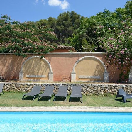 La Tour- Pigeonnier Provencal - Mas Des Sous Bois Villa Ventabren Bagian luar foto